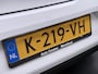 Renault Clio **Gereserveerd** TCe 92pk 5drs Navi CruiseControl Dab Apple/Android Usb Bordherk. Lane-dep. Botswaarsch. Led Start/Stop Isofix Boordcomputer Bluetooth Elek.Ramen/Spiegels 1.0 TCe Zen