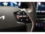 Kia Niro EV e-Niro DynamicLine 64.8 kWh 3-fase [ Navi Adapt.cruise Camera Stoel-en stuurverwarming ]