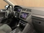 Volkswagen Tiguan 1.5 TSI ACT Highline Business R|Automaat|Opendak|Navigatie|