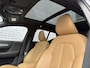 Volvo XC40 1.5 T4 Recharge Inscription | Plug-in Hybrid (PHEV) | 360 Graden Camera | Panoramadak | Harman Kardon Audio | Trekhaak | Lederen Bekleding | Keyless Entry | Elektrische Achterklep | BLIS | Cruise Control Adaptief | Navigatie