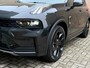 Lynk & Co 01 1.5 PHEV 261pk | Blackline | 360 camera | Trekhaak afneembaar | Panoramadak | Navigatie | Apple CarPlay | Adaptieve cruise | Stoelverwarming | Infinity sound | Keyless | LED | DAB | Elektrische achterklep | Volledig onderhouden | NAP Origineel Nederlandse auto