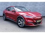 Ford Mustang Mach-E RWD 75 kWh | Trekhaak | Panoramadak | Keyless Entry | Elektrische Achterklep | Elektrisch Verstelbare Voorstoelen | Bang Olufsen Audio | 360 Graden Camera | Parkeersensoren | Stoelverwarming | Cruise Control Adaptief | Dodehoekdetectie | Navigatie | Apple Carplay | Android Auto