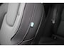 Volvo XC60 T6 Plug-in hybrid AWD Ultra Dark Luchtvering | Head-up Display | Visual Park Assist incl. 360° Camera | Panoramisch Schuif-/Kanteldak | Harman/Kardon | Semi-elektrische Trekhaak | Keyless | BLIS | Elektrische Achterklep Met Sensorsturing | Adaptieve Cruise Control | Pilot Assist | Elektrisch Verstelbare Stoelen Met Geheugen | Stoelverwarming Voor- en Achter | Stuurverwarming | Lederen Dashboard