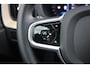 Volvo XC60 T6 Plug-in hybrid AWD Ultra Dark Luchtvering | Head-up Display | Visual Park Assist incl. 360° Camera | Panoramisch Schuif-/Kanteldak | Harman/Kardon | Semi-elektrische Trekhaak | Keyless | BLIS | Elektrische Achterklep Met Sensorsturing | Adaptieve Cruise Control | Pilot Assist | Elektrisch Verstelbare Stoelen Met Geheugen | Stoelverwarming Voor- en Achter | Stuurverwarming | Lederen Dashboard