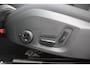 Volvo XC60 T6 Plug-in hybrid AWD Ultra Dark Luchtvering | Head-up Display | Visual Park Assist incl. 360° Camera | Panoramisch Schuif-/Kanteldak | Harman/Kardon | Semi-elektrische Trekhaak | Keyless | BLIS | Elektrische Achterklep Met Sensorsturing | Adaptieve Cruise Control | Pilot Assist | Elektrisch Verstelbare Stoelen Met Geheugen | Stoelverwarming Voor- en Achter | Stuurverwarming | Lederen Dashboard