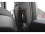 Volvo XC60 T6 Plug-in hybrid AWD Ultra Dark Luchtvering | Head-up Display | Visual Park Assist incl. 360° Camera | Panoramisch Schuif-/Kanteldak | Harman/Kardon | Semi-elektrische Trekhaak | Keyless | BLIS | Elektrische Achterklep Met Sensorsturing | Adaptieve Cruise Control | Pilot Assist | Elektrisch Verstelbare Stoelen Met Geheugen | Stoelverwarming Voor- en Achter | Stuurverwarming | Lederen Dashboard