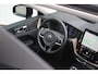 Volvo XC60 T6 Plug-in hybrid AWD Ultra Dark Luchtvering | Head-up Display | Visual Park Assist incl. 360° Camera | Panoramisch Schuif-/Kanteldak | Harman/Kardon | Semi-elektrische Trekhaak | Keyless | BLIS | Elektrische Achterklep Met Sensorsturing | Adaptieve Cruise Control | Pilot Assist | Elektrisch Verstelbare Stoelen Met Geheugen | Stoelverwarming Voor- en Achter | Stuurverwarming | Lederen Dashboard