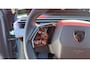 Peugeot E-3008 Allure | Advanced Active Safety Brake met camera en radar (Pack Safety Plus) | Climate Control | Elektrische parkeerrem