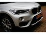 BMW X1 SDrive20i High Executive Aut. | Panorama | HUD | Sportstoelen | Full Led | Hifi Sound | DAB Tuner | Trekhaak | Camera |
