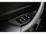 BMW X1 SDrive20i High Executive Aut. | Panorama | HUD | Sportstoelen | Full Led | Hifi Sound | DAB Tuner | Trekhaak | Camera |