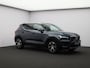Volvo XC40 1.5 T3 Inscription / Trekhaak / Stoelverwarming /Harman Kardon Audio / Cruise Control / Achteruitrijcamera / Leder / All Season Banden