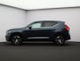 Volvo XC40 1.5 T3 Inscription / Trekhaak / Stoelverwarming /Harman Kardon Audio / Cruise Control / Achteruitrijcamera / Leder / All Season Banden