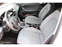 SEAT Arona 1.0 TSI Style Business Intense, Pdc + camera, Zwart dak, Airco, Navi, App connect, Donker glas, Cruise, Clima