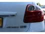 Toyota Auris 1.8 Full Hybrid Executive Trekhaak, Navi, Xenon, Alcantara