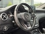 Mercedes-Benz A-klasse 180 Business Solution 2e Eigenaar,Dealer Onderhouden,Camera,Carplay,Stoelverw,123pk,Halfleder,Airco,Cruise,Lm velgen,Pdc V+A,6 Bak,N.A.P,Apk tot 03-2027