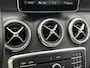 Mercedes-Benz A-klasse 180 Business Solution 2e Eigenaar,Dealer Onderhouden,Camera,Carplay,Stoelverw,123pk,Halfleder,Airco,Cruise,Lm velgen,Pdc V+A,6 Bak,N.A.P,Apk tot 03-2027