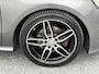 Mercedes-Benz A-klasse 180 Business Solution 2e Eigenaar,Dealer Onderhouden,Camera,Carplay,Stoelverw,123pk,Halfleder,Airco,Cruise,Lm velgen,Pdc V+A,6 Bak,N.A.P,Apk tot 03-2027
