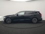 Volvo V60 T6 PHEV AWD Plus Bright 350pk Dealer O.H | Trekhaak Af Fabriek | Adaptive Cruise | Camera | Lederen Sportstoelen Memory & Verwarmd | Apple Carplay | Keyless | Google Assistant & Maps | Stuurverwarming | Pilot Assist | Virtual | Navigatie | DAB | 18"L.M | Plug In Hybrid |