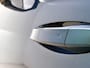 Peugeot 3008 1.2 Hybrid 136 GT | Automaat | Panoramadak | Schuifdak | 360 camera | Focal sound system | Dode hoek sensoren | Climate control | Adaptive cruise control | Sportstoelen |