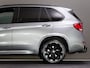 BMW X5 XDrive40e High Executive M-Sport (PANO, TREKHAAK, LUCHTVERING, HARMAN/KARDON-AUDIO, STOELVERWARMING, HEAD-UP, SPORTSTOELEN)