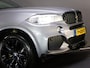 BMW X5 XDrive40e High Executive M-Sport (PANO, TREKHAAK, LUCHTVERING, HARMAN/KARDON-AUDIO, STOELVERWARMING, HEAD-UP, SPORTSTOELEN)