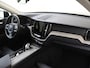 Volvo XC60 T8 AWD Inscription | Trekhaak | Panoramadak | Lighting Pack |