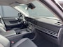 Hyundai Santa Fe 1.6 T-GDI HEV Premium 7p / Ledere Bekleding / 7 Persoons / Vol Uitgerust met Opties / Adaptive Cruise / Elektrische Stoelen met Memory /