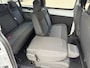 Opel Vivaro-e Combi Electric L2 75kWh 136pk | 9-persoons | Achterdeuren met ramen | Bluetooth radio | Auto Airco Pakket | Airco op tweede en derde zitrij | Climate control | Bestuurdersstoel comfort met armsteun | van €61.116 voor €46.996 incl. BTW rijklaar | TAXI ombouw mogelijk