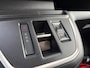 Opel Vivaro-e Combi Electric L2 75kWh 136pk | 9-persoons | Achterdeuren met ramen | Bluetooth radio | Auto Airco Pakket | Airco op tweede en derde zitrij | Climate control | Bestuurdersstoel comfort met armsteun | van €61.116 voor €46.996 incl. BTW rijklaar | TAXI ombouw mogelijk