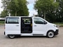 Opel Vivaro-e Combi Electric L2 75kWh 136pk | 9-persoons | Achterdeuren met ramen | Bluetooth radio | Auto Airco Pakket | Airco op tweede en derde zitrij | Climate control | Bestuurdersstoel comfort met armsteun | van €61.116 voor €46.996 incl. BTW rijklaar | TAXI ombouw mogelijk