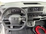 Opel Vivaro-e Combi Electric L2 75kWh 136pk | 9-persoons | Achterdeuren met ramen | Bluetooth radio | Auto Airco Pakket | Airco op tweede en derde zitrij | Climate control | Bestuurdersstoel comfort met armsteun | van €61.116 voor €46.996 incl. BTW rijklaar | TAXI ombouw mogelijk