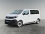 Opel Vivaro-e Combi Electric L2 75kWh 136pk | 9-persoons | Achterdeuren met ramen | Bluetooth radio | Auto Airco Pakket | Airco op tweede en derde zitrij | Climate control | Bestuurdersstoel comfort met armsteun | van €61.116 voor €46.996 incl. BTW rijklaar | TAXI ombouw mogelijk