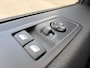 Opel Vivaro-e Combi Electric L2 75kWh 136pk | 9-persoons | Achterdeuren met ramen | Bluetooth radio | Auto Airco Pakket | Airco op tweede en derde zitrij | Climate control | Bestuurdersstoel comfort met armsteun | van €61.116 voor €46.996 incl. BTW rijklaar | TAXI ombouw mogelijk