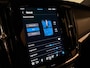 Volvo V90 T6 AWD Recharge Plus Dark | Schuifdak | 360 Camera | Harman Kardon | Adaptieve Cruise Control | Stoelverwarming voor+achter | Stuurwielverwarming | 19 Inch | Full LED Meesturende koplampen | Pilot Assist | BLIS Dode Hoek Detectie | Elektrische voorstoelen geheugen | R-Design Contourstoelen Nappa Leder met wit stiksel en bies | Zitting verlenging voorstoelen | Lederen Dashboard | Google Infotainment | Keyless Drive | Parkeersensoren voor+achter | Privacy Glass | Elektrisch bedienbare achterklep | Geïntegreerde zongordijnen achterportieren | Verlichte instaplijsten | DAB Radio | Apple Carplay/Android Auto | Alarm Klasse III | Volvo On Call met mobiele App functie | Denim Blue Black Metallic |