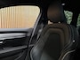 Volvo V90 T6 AWD Recharge Plus Dark | Schuifdak | 360 Camera | Harman Kardon | Adaptieve Cruise Control | Stoelverwarming voor+achter | Stuurwielverwarming | 19 Inch | Full LED Meesturende koplampen | Pilot Assist | BLIS Dode Hoek Detectie | Elektrische voorstoelen geheugen | R-Design Contourstoelen Nappa Leder met wit stiksel en bies | Zitting verlenging voorstoelen | Lederen Dashboard | Google Infotainment | Keyless Drive | Parkeersensoren voor+achter | Privacy Glass | Elektrisch bedienbare achterklep | Geïntegreerde zongordijnen achterportieren | Verlichte instaplijsten | DAB Radio | Apple Carplay/Android Auto | Alarm Klasse III | Volvo On Call met mobiele App functie | Denim Blue Black Metallic |