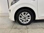 Kia Picanto 1.0 MPi DynamicLine - Navigatie - Camera - LM velgen - Airco - Cruise control - All Season - 12 maanden garantie