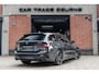BMW 3-Serie Touring 318i High Executive M-Sport Pano / Camera / Ambi