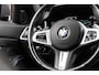 BMW 3-Serie Touring 318i High Executive M-Sport Pano / Camera / Ambi