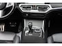 BMW 3-Serie Touring 318i High Executive M-Sport Pano / Camera / Ambi