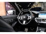 BMW 3-Serie Touring 318i High Executive M-Sport Pano / Camera / Ambi
