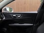 Volvo V60 T6 AWD Recharge Plus Bright | Schuifdak | Trekhaak | 360° Camera | Adaptieve Cruise Control | Stoelverwarming voor+achter | Stuurwielverwarming | Full LED Meesturende koplampen | Pilot Assist | Elektrische voorstoelen geheugen | Lederen bekleding | Zitting verlenging voorstoelen | 18 Inch | Google Infotainment | Keyless Drive | Parkeersensoren voor+achter | Elektrisch bedienbare achterklep | DAB Radio | Apple Carplay/Android Auto | Volvo On Call met mobiele App functie | Silver Dawn Metallic |
