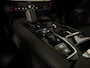 Volvo V60 T6 AWD Recharge Plus Bright | Schuifdak | Trekhaak | 360° Camera | Adaptieve Cruise Control | Stoelverwarming voor+achter | Stuurwielverwarming | Full LED Meesturende koplampen | Pilot Assist | Elektrische voorstoelen geheugen | Lederen bekleding | Zitting verlenging voorstoelen | 18 Inch | Google Infotainment | Keyless Drive | Parkeersensoren voor+achter | Elektrisch bedienbare achterklep | DAB Radio | Apple Carplay/Android Auto | Volvo On Call met mobiele App functie | Silver Dawn Metallic |