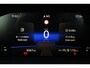 Volkswagen T-Cross 1.0 TSI Life Edition 95PK / 70kW, 60 maanden / 100.000km garantie, privacy glas, 16" 'Zurich' LMV met 4 seizoenenbanden, verwarmbare voorstoelen, 2-zone climatronic, adaptieve cruise control (ACC), regensensor, LED verlichting, grootlichtassistent (Light Assist), draadloos Apple Carplay & Android Auto, draadloze telefoonlader, navigatie, elektrisch verstel-, verwarm- en inklapbare buitenspiegels, parkeersensoren voor en achter (PDC), DAB+, variabele laadvloer etc.