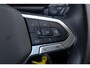 Volkswagen T-Cross 1.0 TSI Life Edition 95PK / 70kW, 60 maanden / 100.000km garantie, privacy glas, 16" 'Zurich' LMV met 4 seizoenenbanden, verwarmbare voorstoelen, 2-zone climatronic, adaptieve cruise control (ACC), regensensor, LED verlichting, grootlichtassistent (Light Assist), draadloos Apple Carplay & Android Auto, draadloze telefoonlader, navigatie, elektrisch verstel-, verwarm- en inklapbare buitenspiegels, parkeersensoren voor en achter (PDC), DAB+, variabele laadvloer etc.