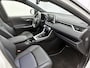 Toyota RAV4 2.5 Hybrid AWD Bi-Tone Innovation Pack | BTW Voertuig | Schuif/Kantel Dak | JBL | Dodehoek detectie | 360 Camera + camera binnenspiegel | Stoelverwarming | Parkeersensoren voor+achter | Elektrische Achterklep |