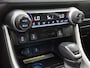 Toyota RAV4 2.5 Hybrid AWD Bi-Tone Innovation Pack | BTW Voertuig | Schuif/Kantel Dak | JBL | Dodehoek detectie | 360 Camera + camera binnenspiegel | Stoelverwarming | Parkeersensoren voor+achter | Elektrische Achterklep |