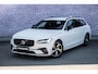 Volvo V90 2.0 B4 R-Design | Harman Kardon Audio | Achteruitrijcamera | Parkeersensoren | Keyless Entry | Elektrische Achterklep | Elektrisch Verstelbare Voorstoelen | Stoelverwarming | Navigatie | Apple Carplay | Android Auto