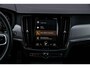 Volvo V90 2.0 B4 R-Design | Harman Kardon Audio | Achteruitrijcamera | Parkeersensoren | Keyless Entry | Elektrische Achterklep | Elektrisch Verstelbare Voorstoelen | Stoelverwarming | Navigatie | Apple Carplay | Android Auto