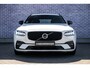 Volvo V90 2.0 B4 R-Design | Harman Kardon Audio | Achteruitrijcamera | Parkeersensoren | Keyless Entry | Elektrische Achterklep | Elektrisch Verstelbare Voorstoelen | Stoelverwarming | Navigatie | Apple Carplay | Android Auto