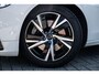 Volvo V90 2.0 B4 R-Design | Harman Kardon Audio | Achteruitrijcamera | Parkeersensoren | Keyless Entry | Elektrische Achterklep | Elektrisch Verstelbare Voorstoelen | Stoelverwarming | Navigatie | Apple Carplay | Android Auto